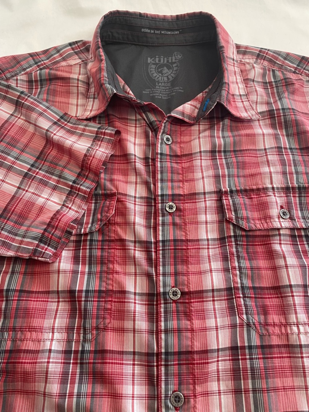 KÜHL Elüxur Plaid Performance Shirt Short Sleeve Outdoor Red Grey Men’s Large